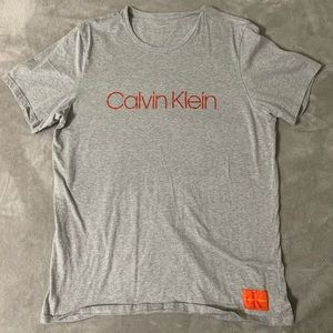 Calvin Klein Tee
